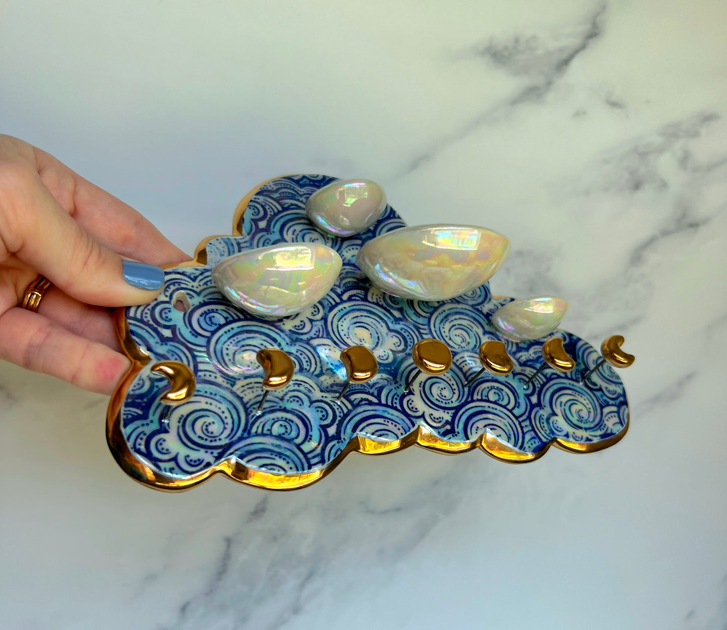 4 Dish Cloud Jewelry Wall Hanging Necklace Display with Ring Dishes