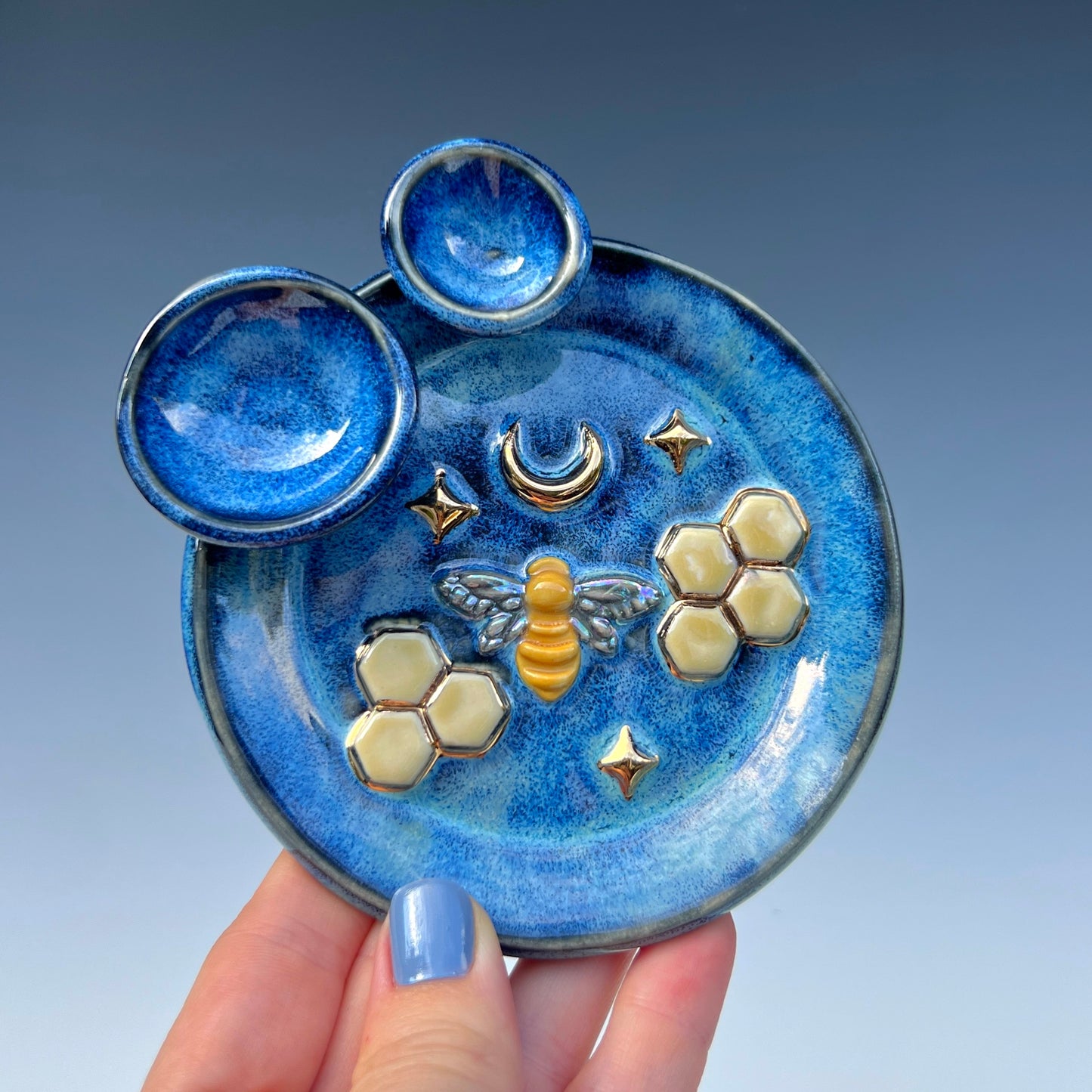 Honey Bee Dish Round Iridescent Altar Gold Star Jewelry Tray 2