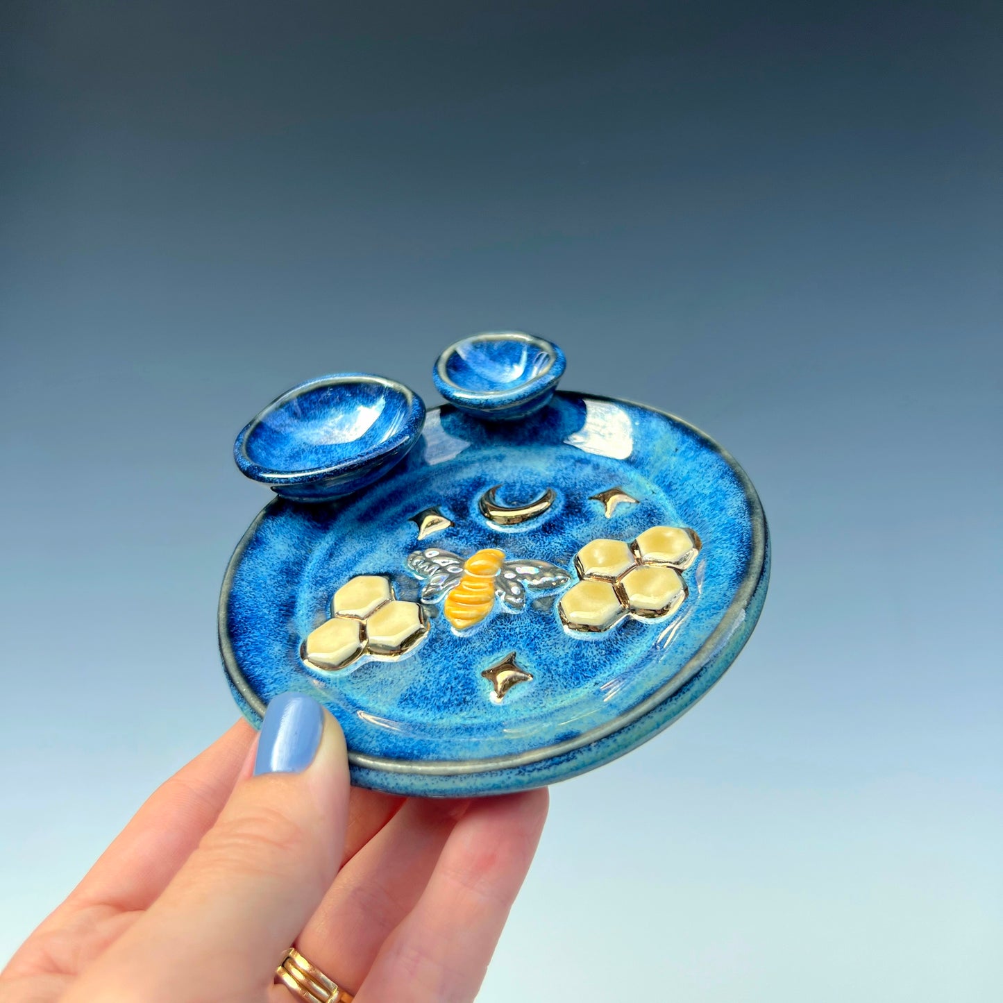 Honey Bee Dish Round Iridescent Altar Gold Star Jewelry Tray 2
