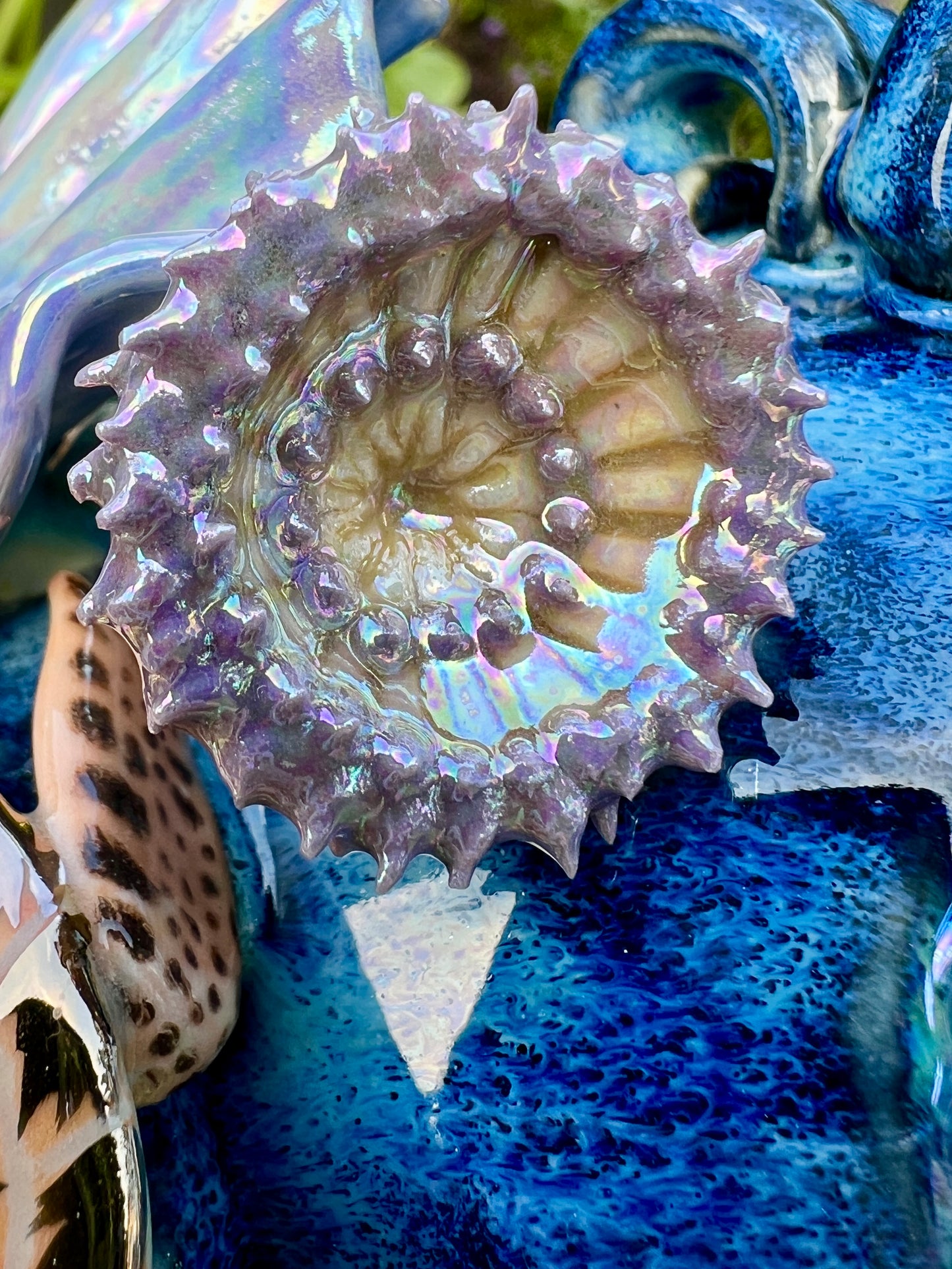 Sea Turtle Reef Vase with Abalone