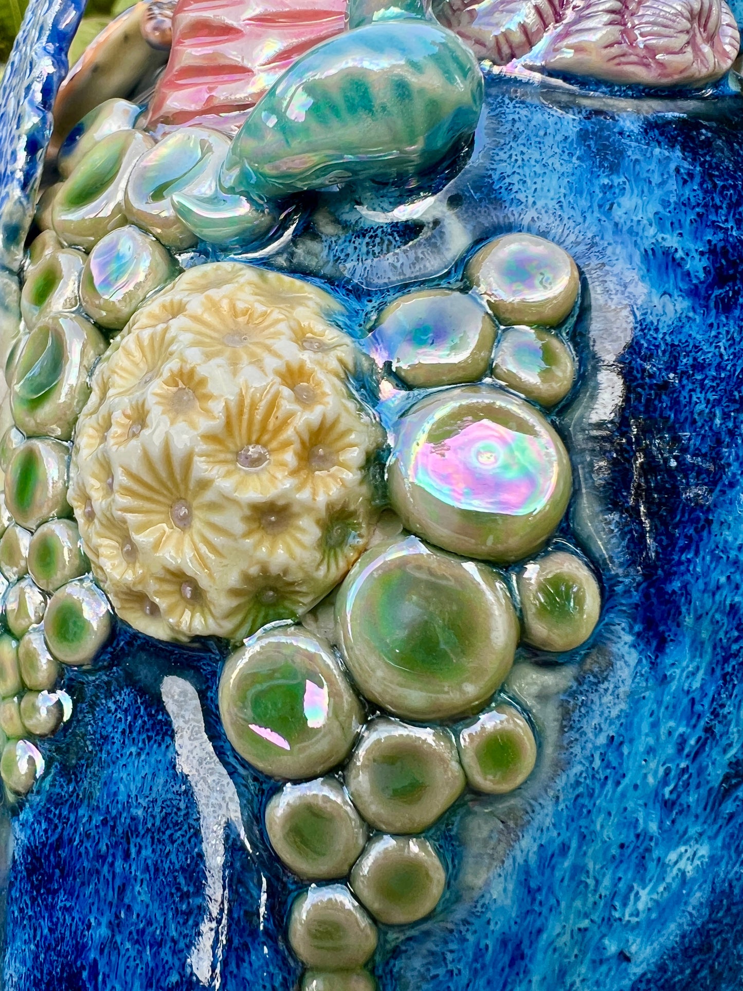 Sea Turtle Reef Vase with Abalone