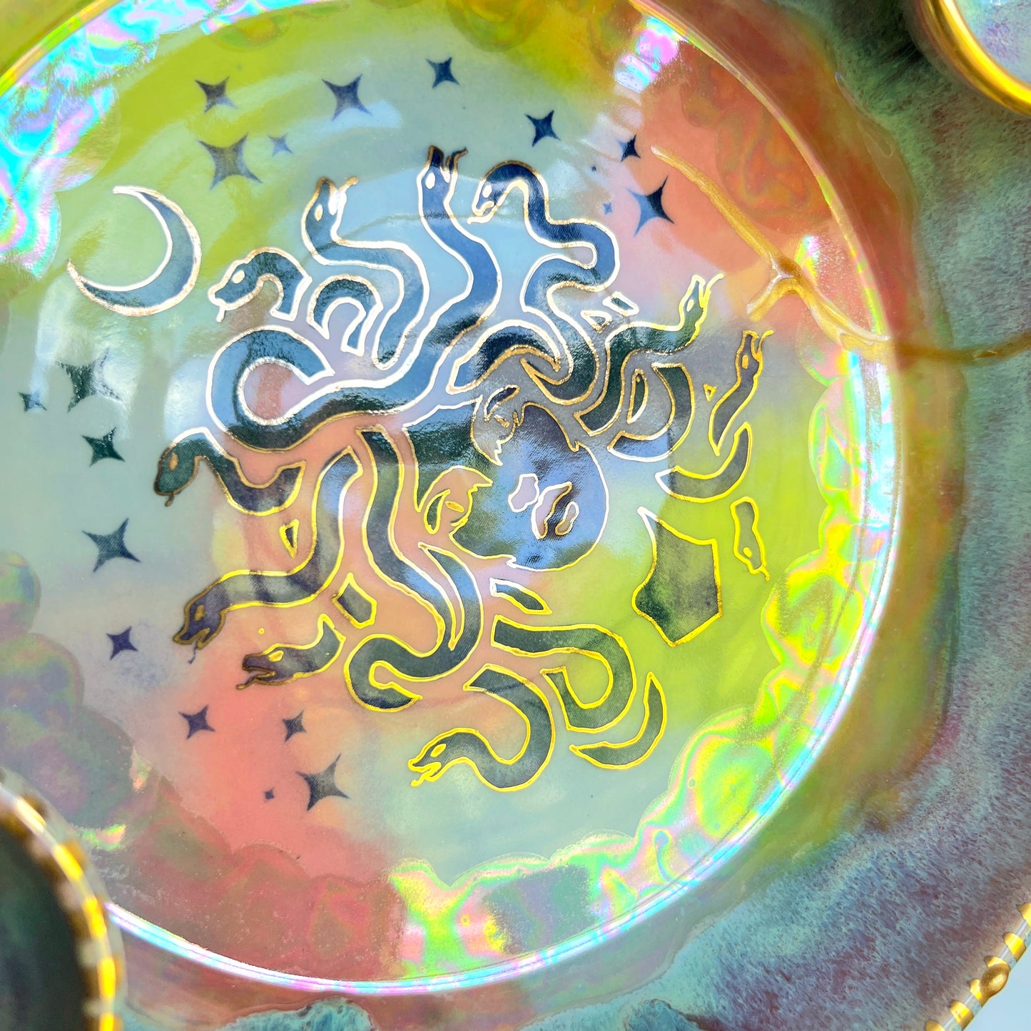 IMPERFECT Medusa Rainbow Infinity Tray