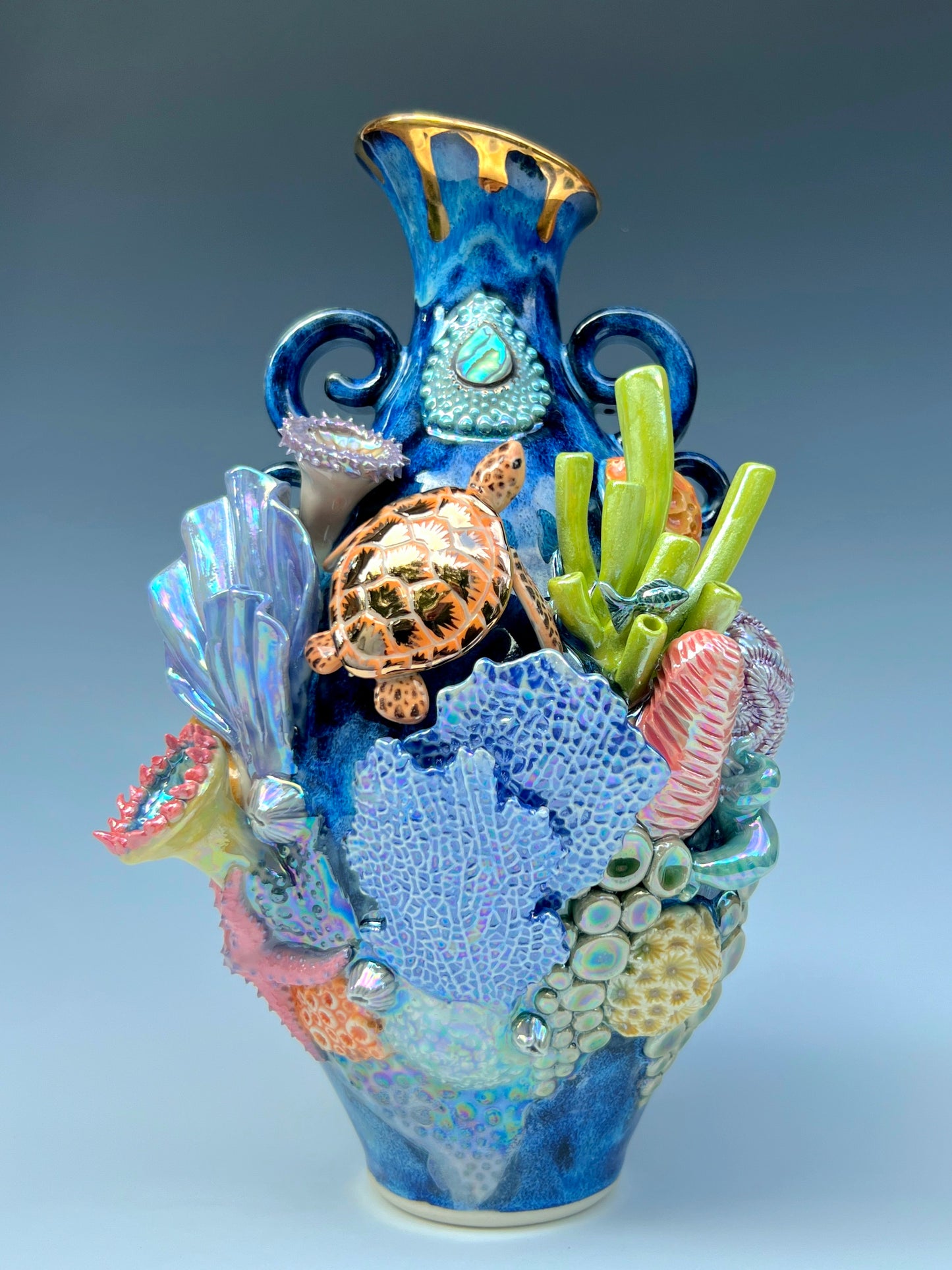 Sea Turtle Reef Vase with Abalone