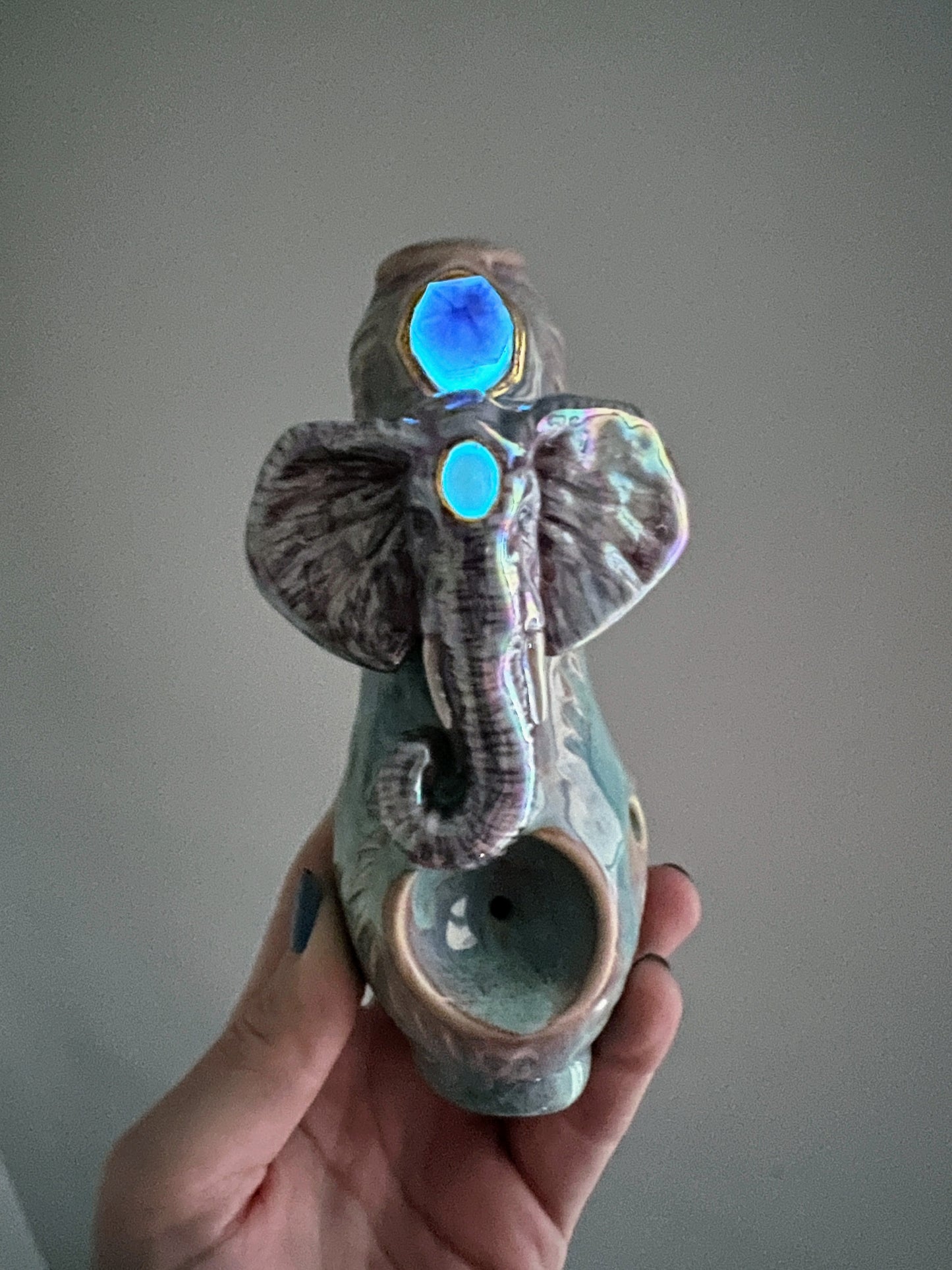 Amethyst Elephant Pipe with Opal Porcelain Smoking Pipe