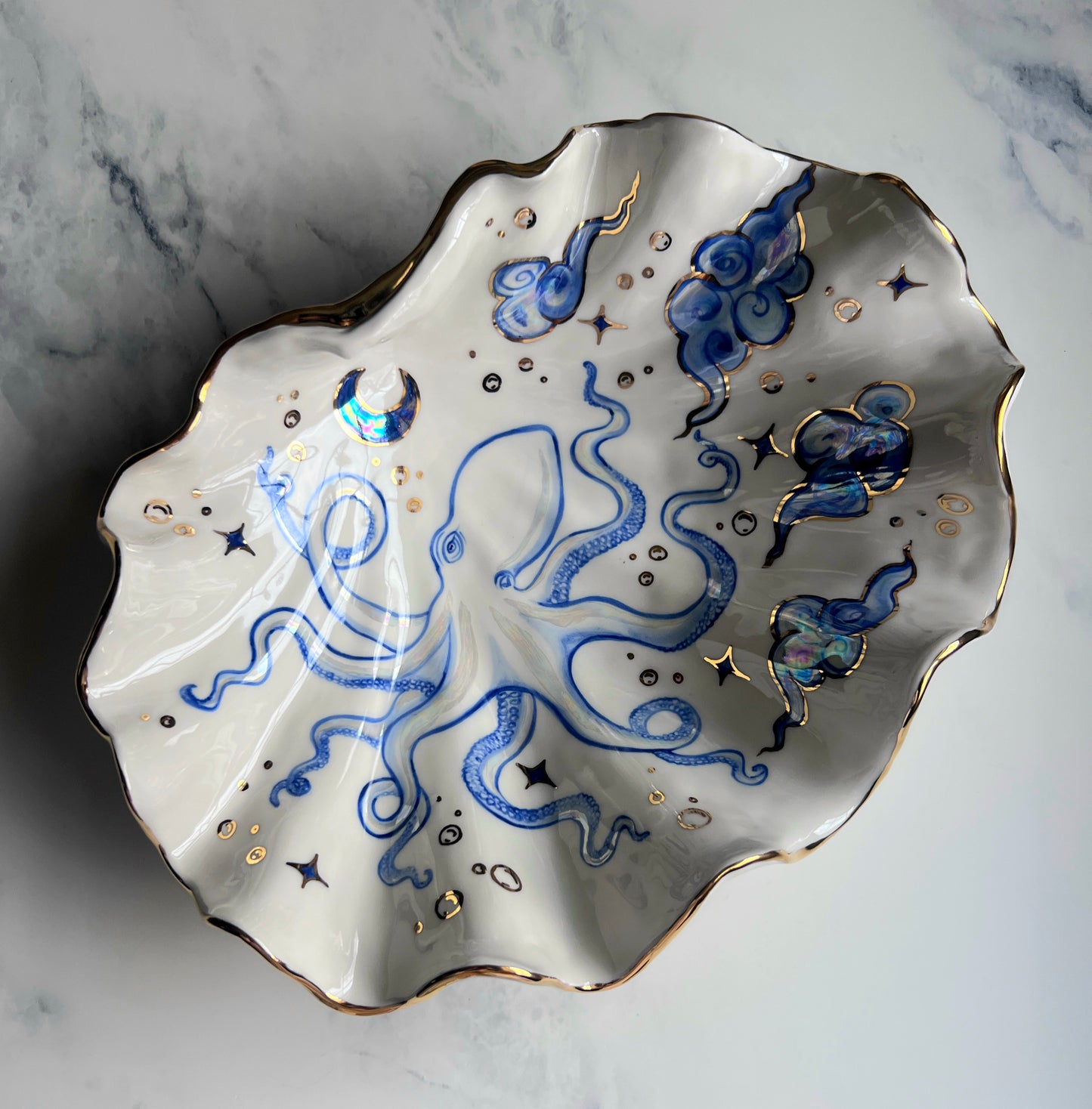 Giant Clam Shell Octopus Bowl Sculpture