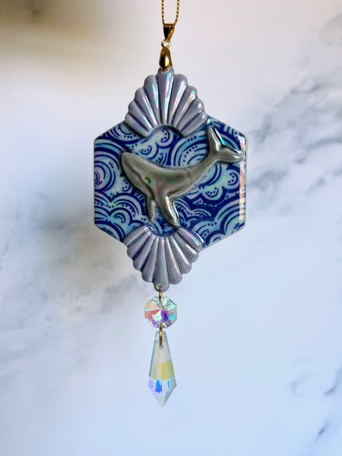 Dreamy Whale Suncatcher Art Deco