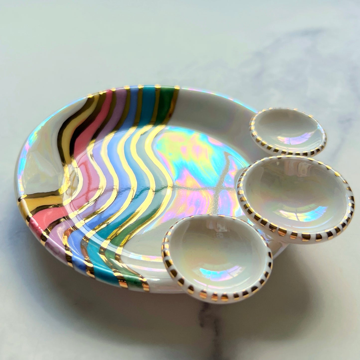 Wiggle Room - Rainbow Wiggle Infinity Tray C
